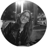 Marcela, administración